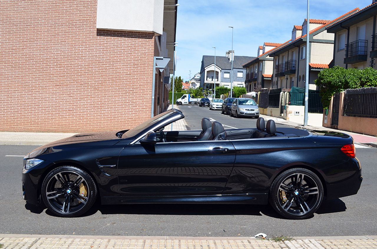 Foto BMW M4 Cabrio 90