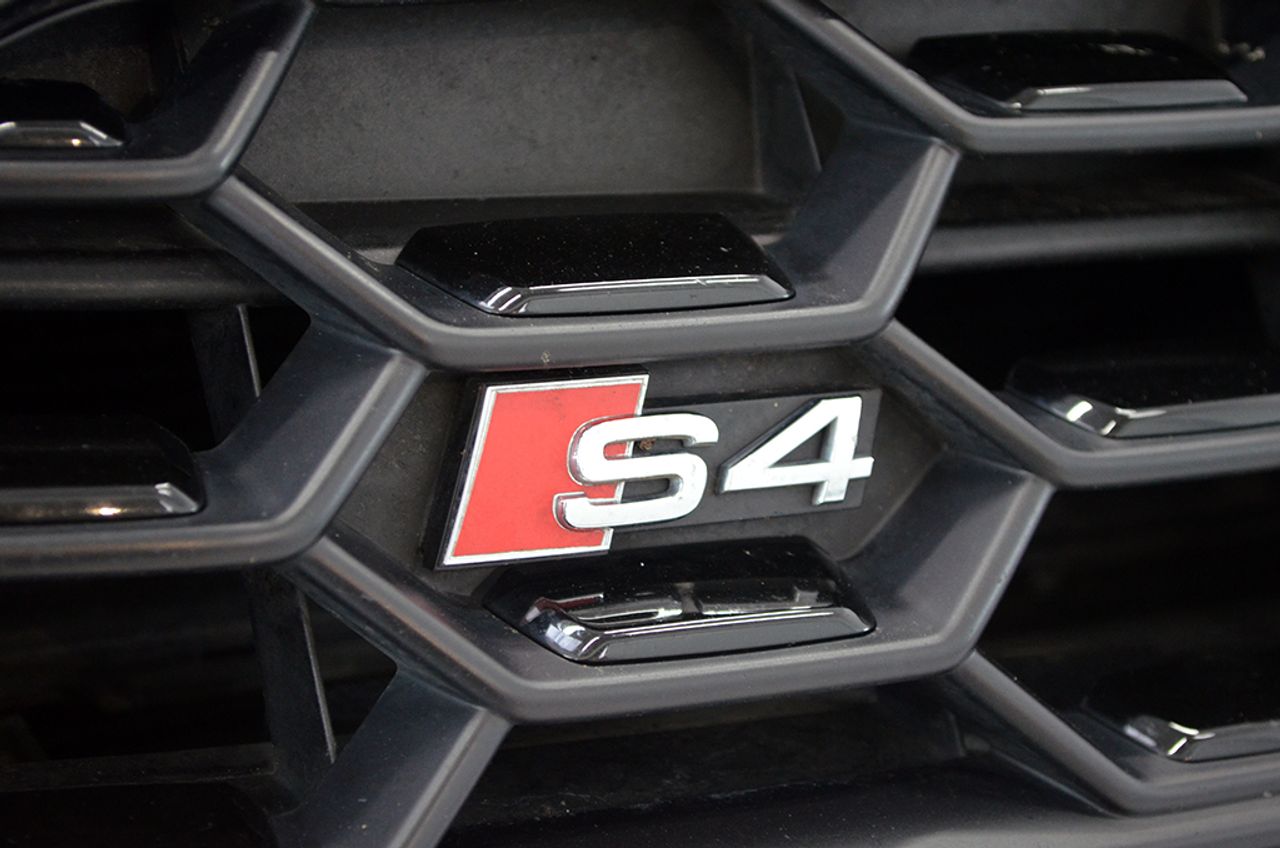 Foto Audi S4 84