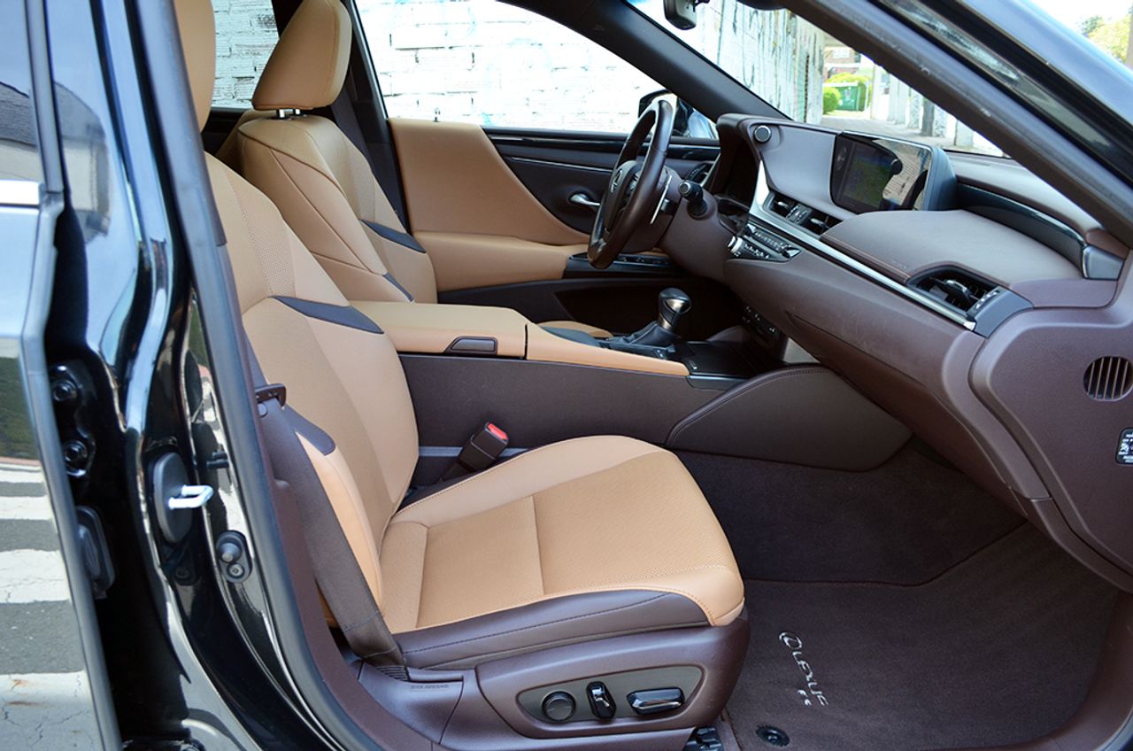 Foto Lexus ES 12
