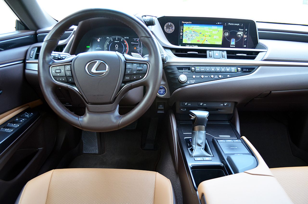 Foto Lexus ES 13