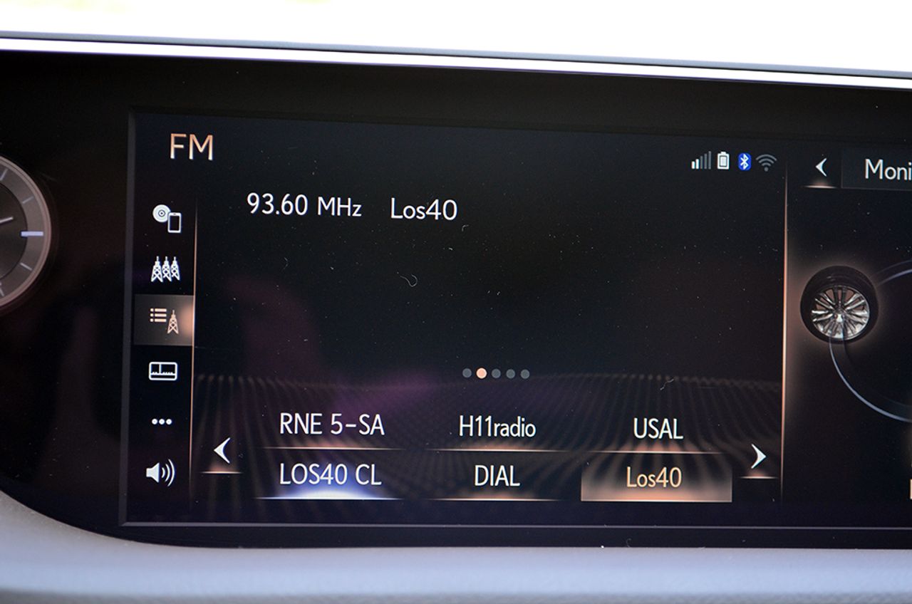 Foto Lexus ES 45