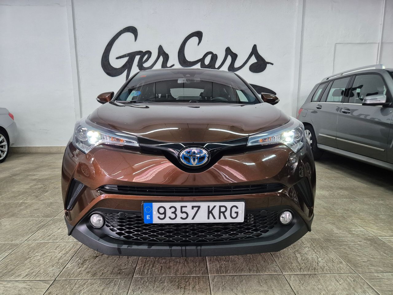 Foto Toyota C-HR 2