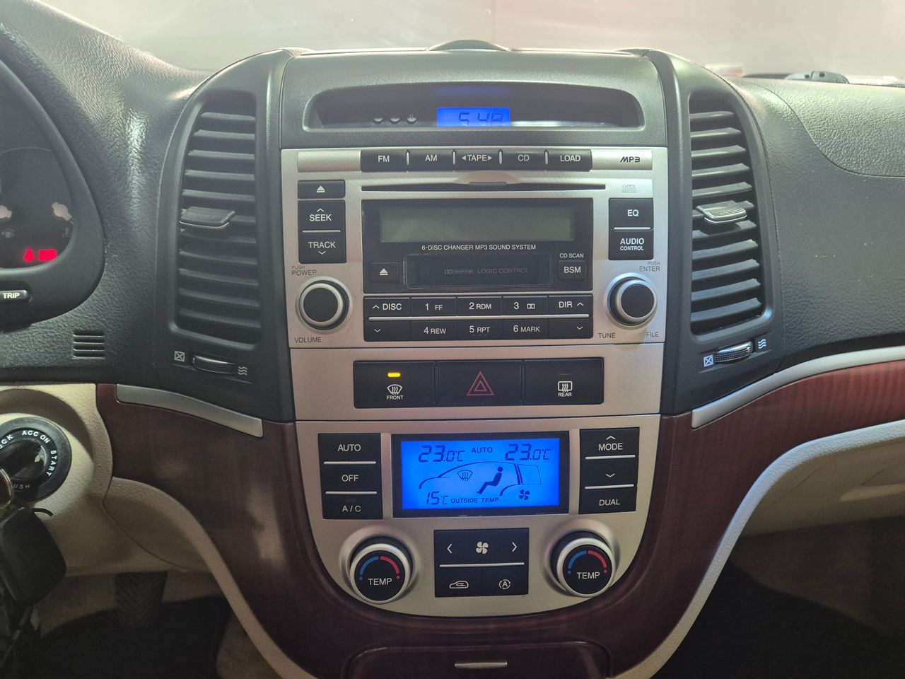 Foto Hyundai Santa Fe 13