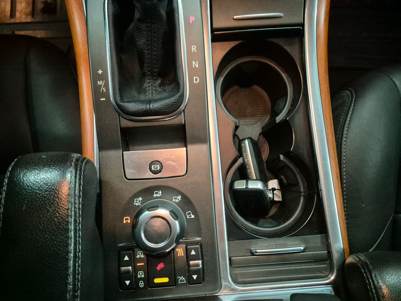 Foto Land-Rover Range Rover Sport 15