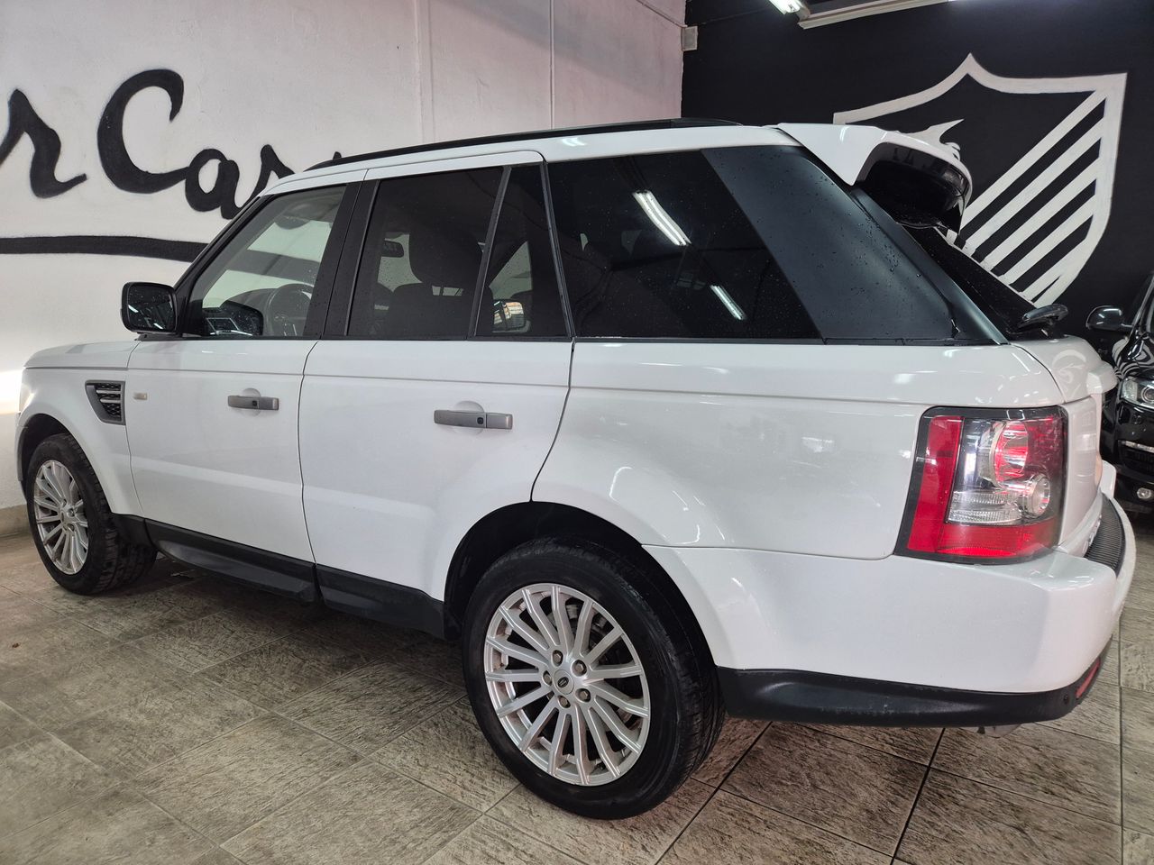 Foto Land-Rover Range Rover Sport 24