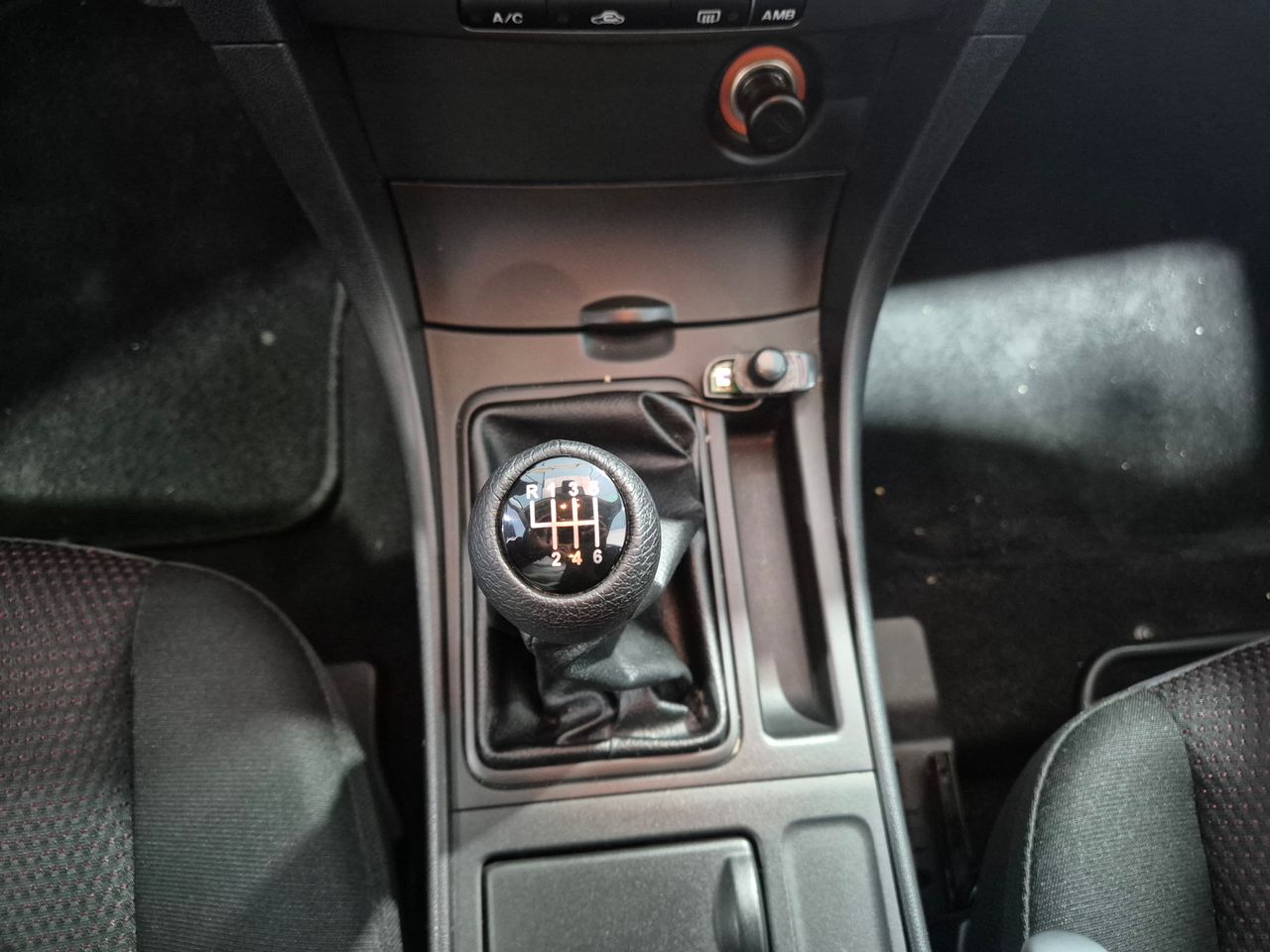 Foto Mazda Mazda3 11