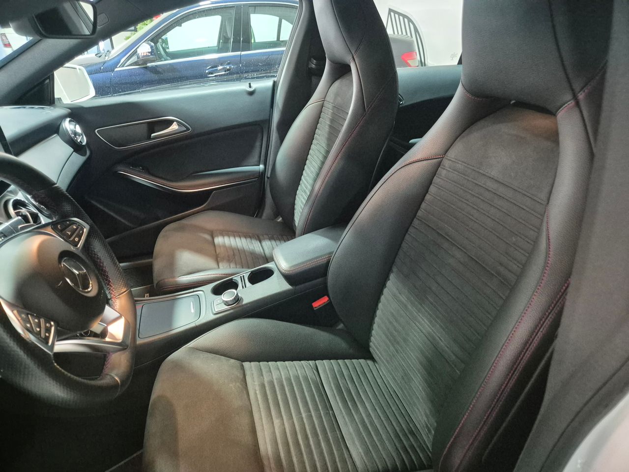 Foto Mercedes-Benz Clase CLA 9