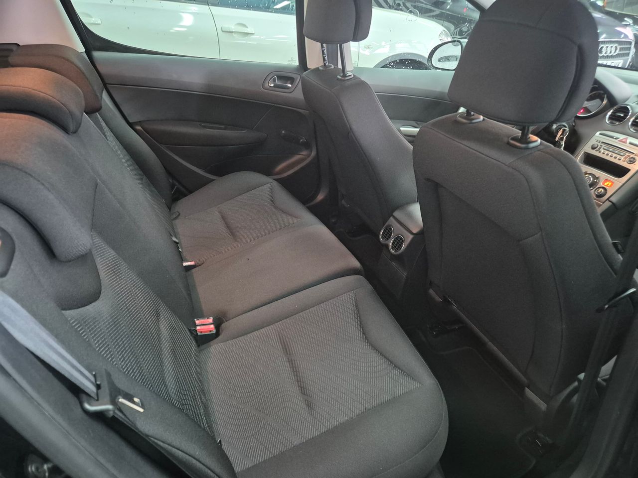 Foto Peugeot 308 5