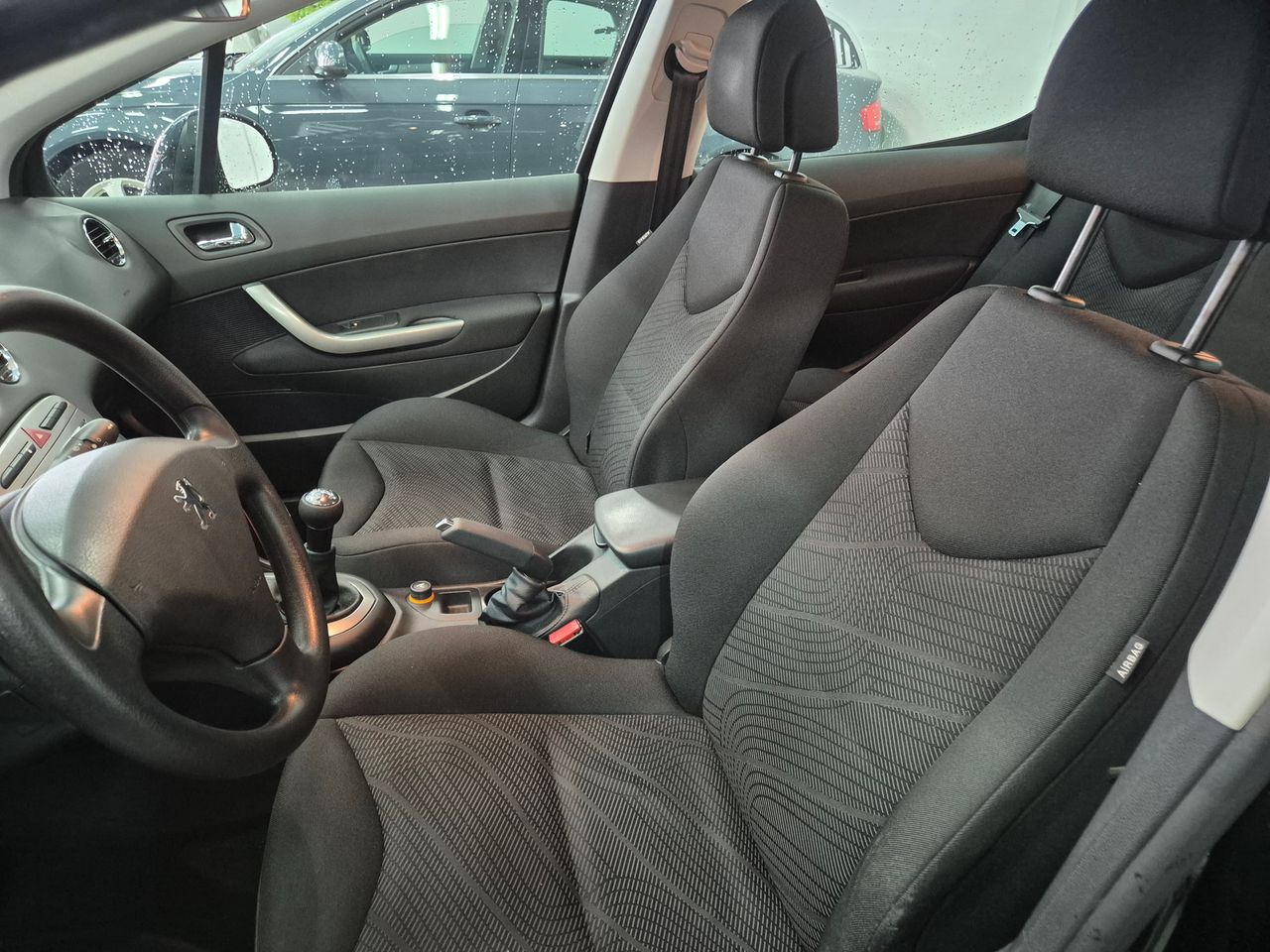 Foto Peugeot 308 8