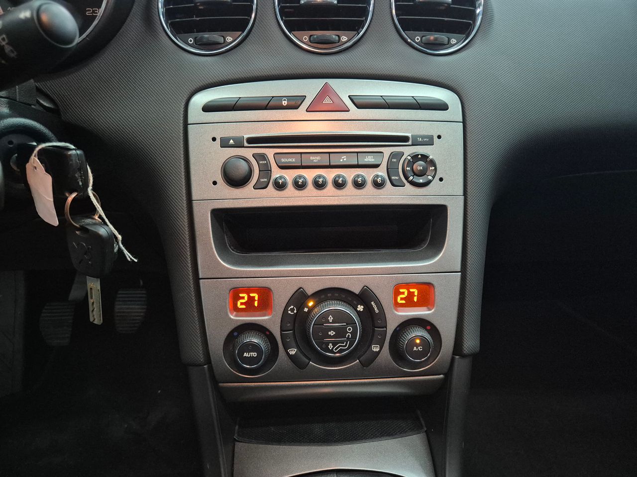 Foto Peugeot 308 11