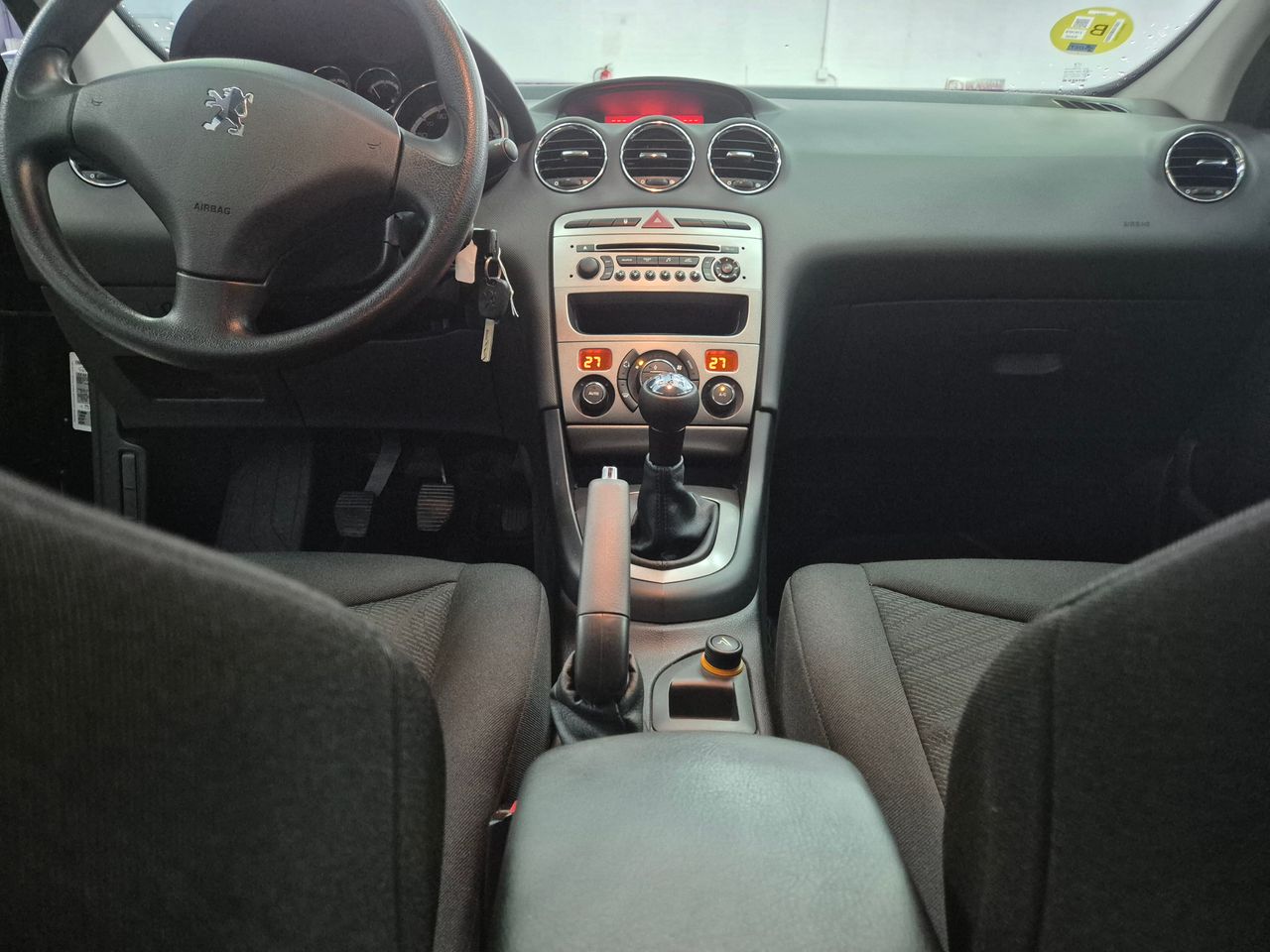 Foto Peugeot 308 13