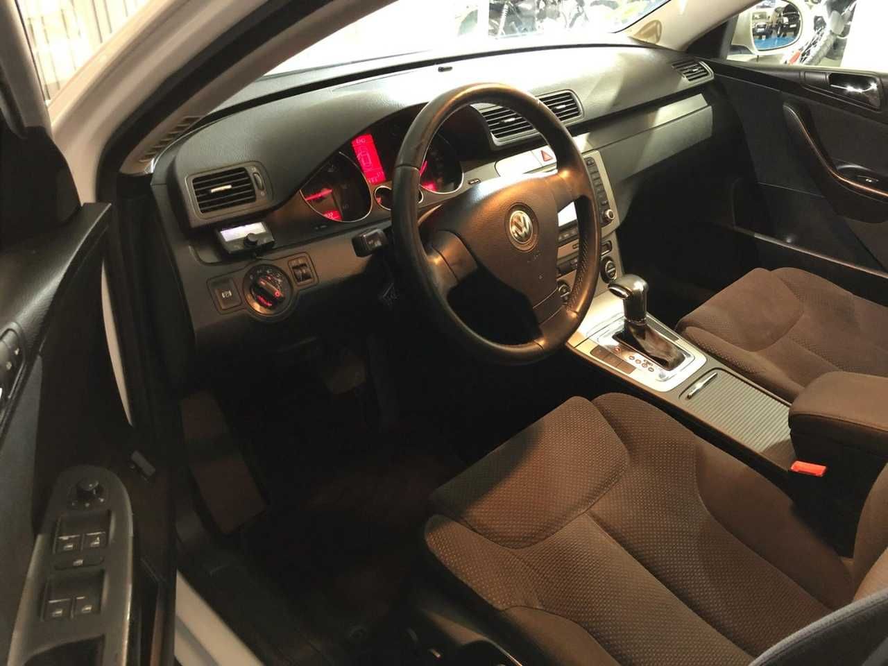 Foto Volkswagen Passat 8