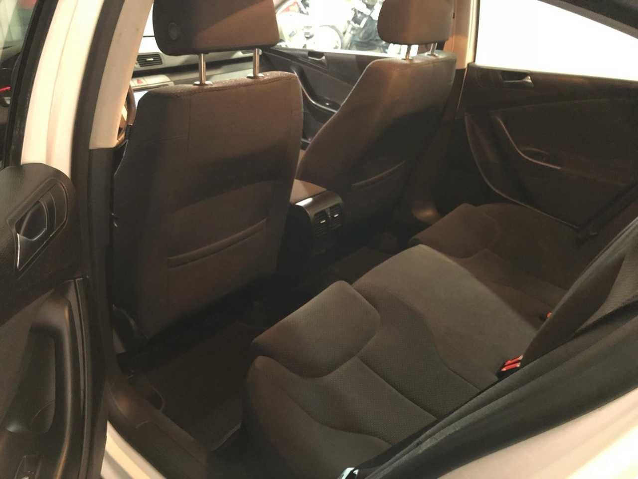 Foto Volkswagen Passat 9