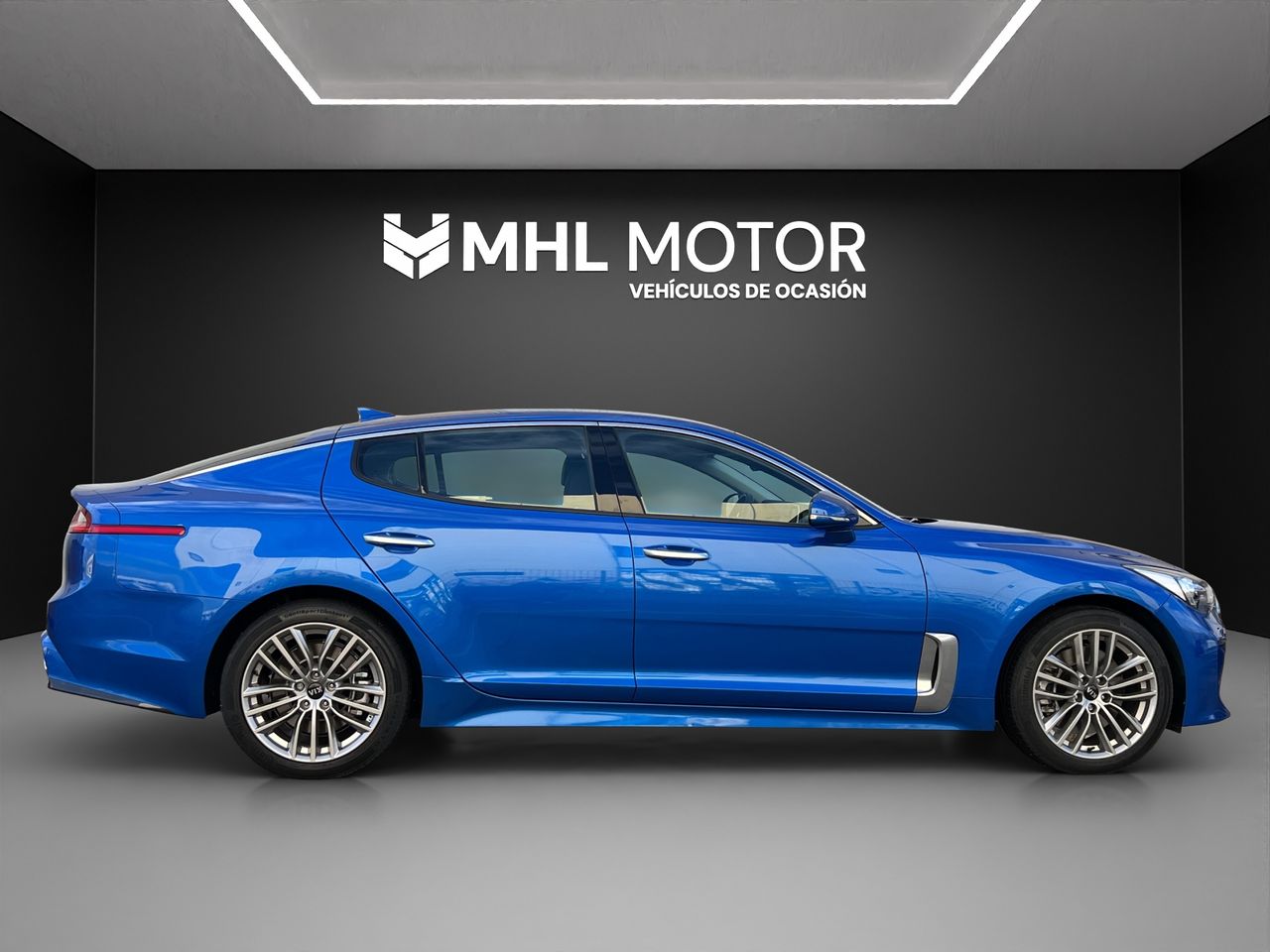 Foto Kia Stinger 1