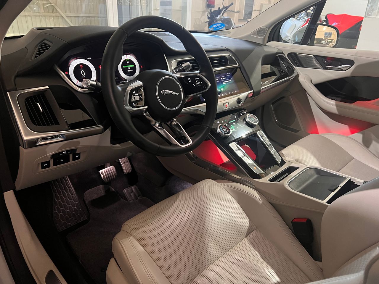 Foto Jaguar I-Pace 35