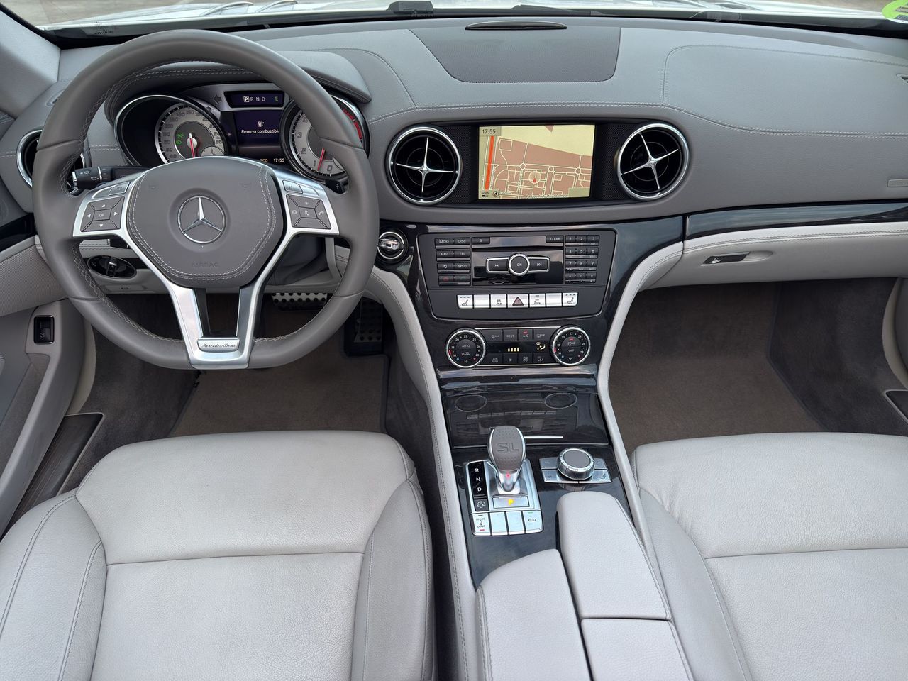 Foto Mercedes-Benz Clase SL 22