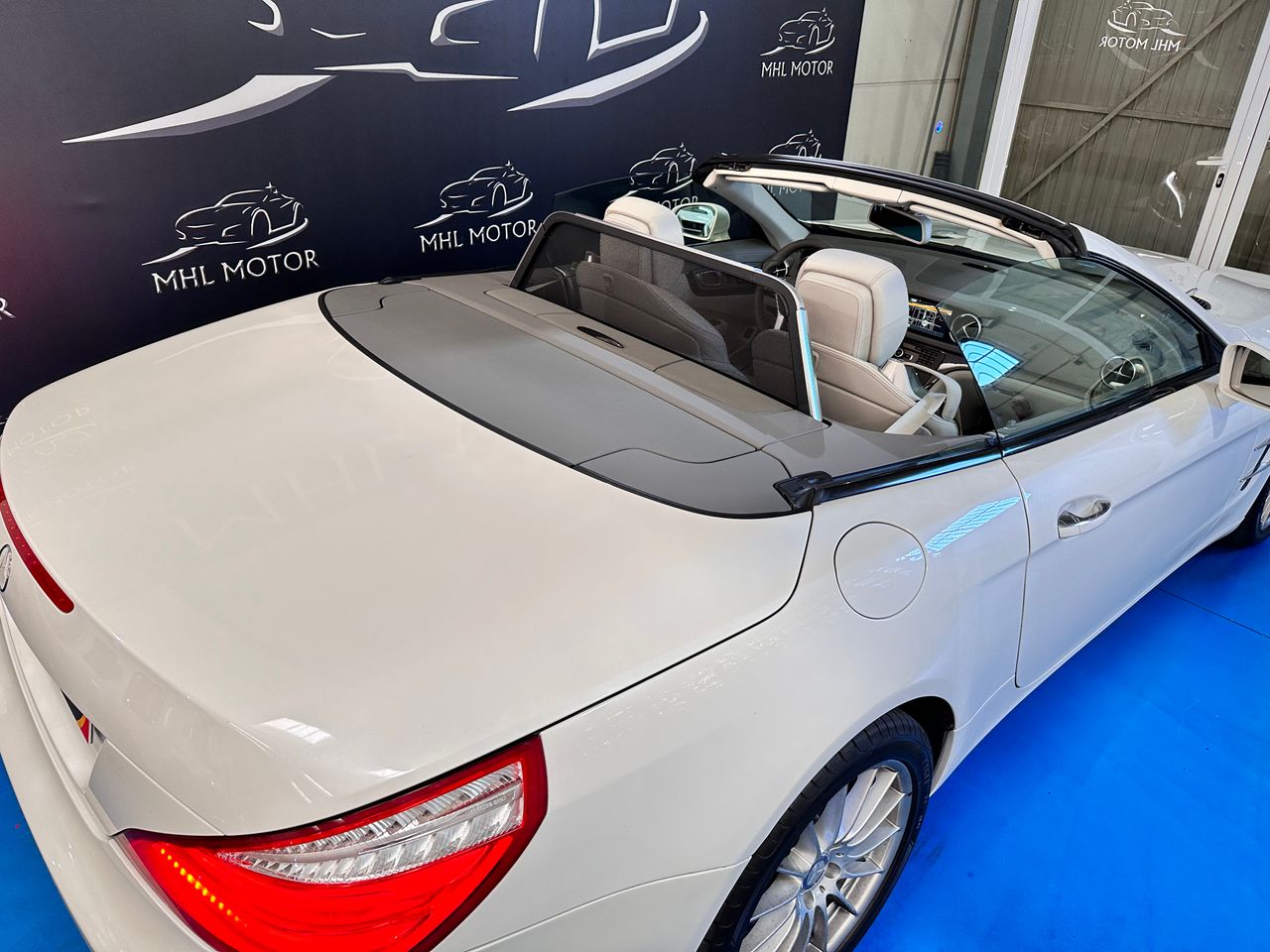 Foto Mercedes-Benz Clase SL 36
