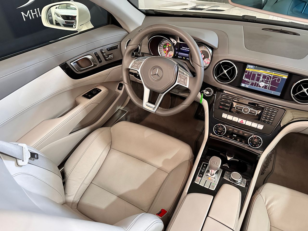 Foto Mercedes-Benz Clase SL 37