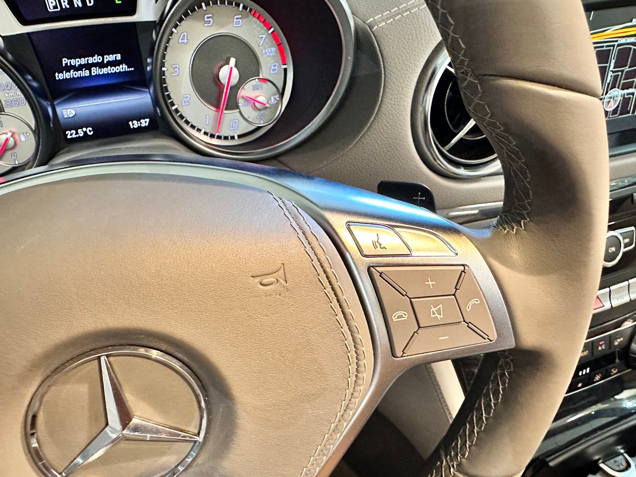Foto Mercedes-Benz Clase SL 52