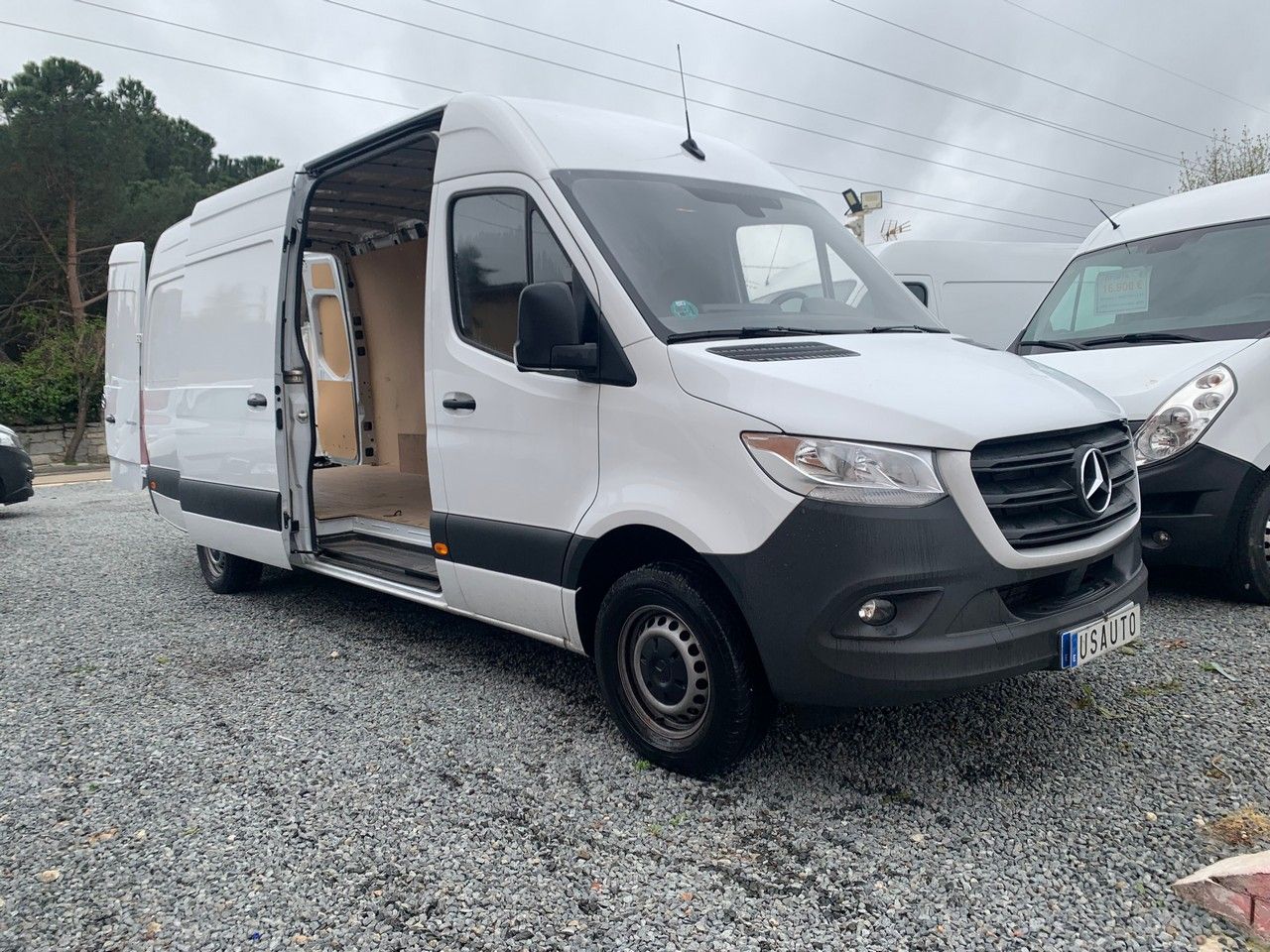 Foto Mercedes-Benz Sprinter 2