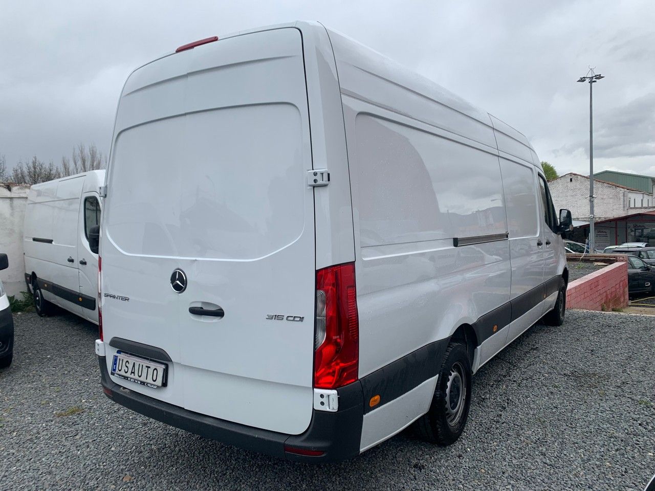 Foto Mercedes-Benz Sprinter 4