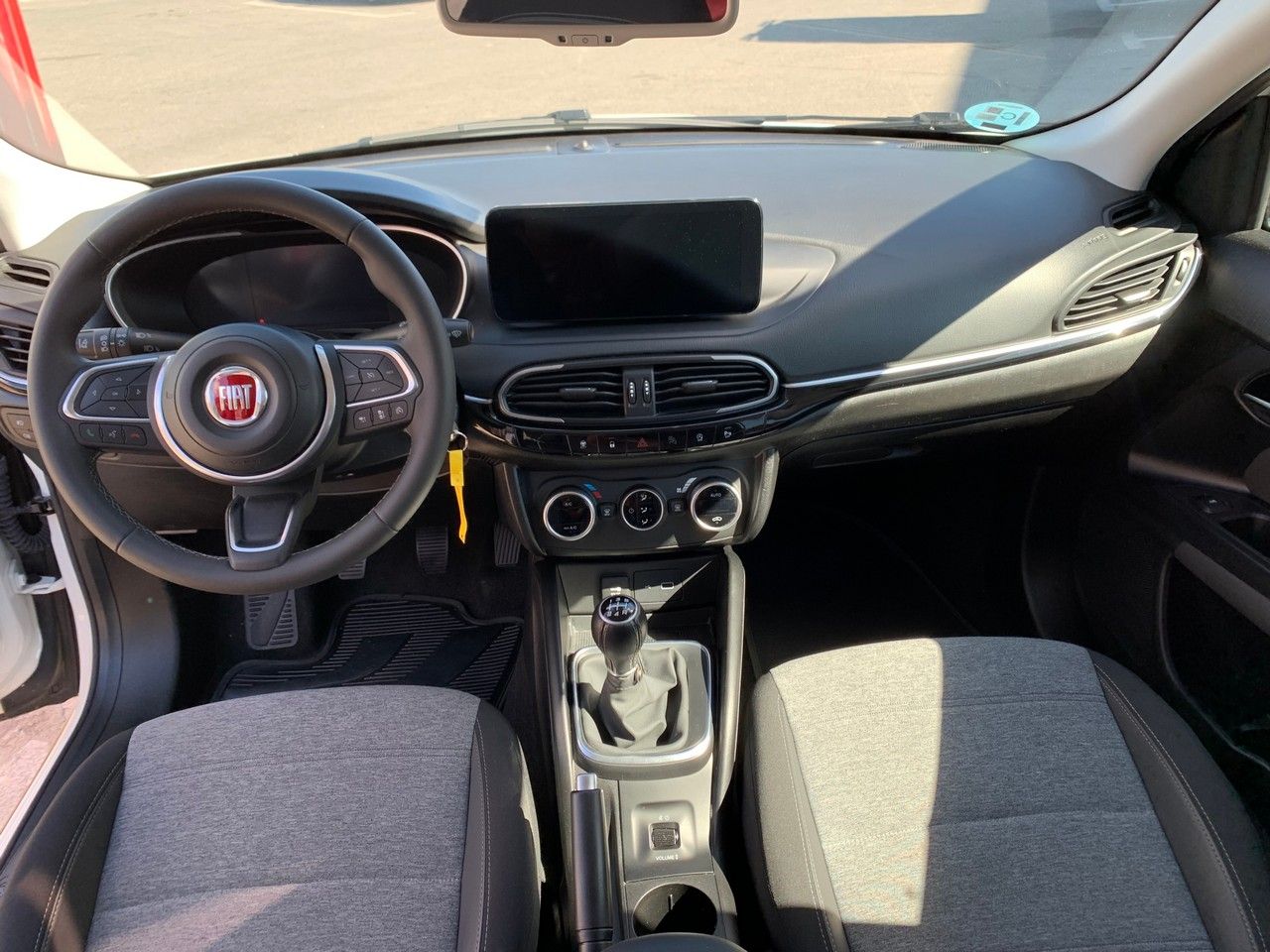 Foto Fiat Tipo 12