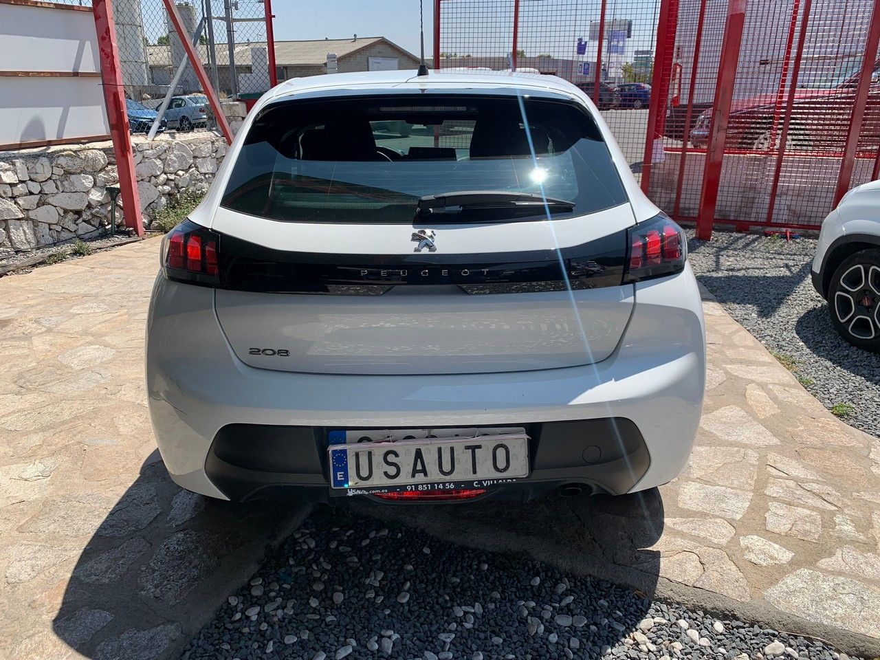 Foto Peugeot 208 6