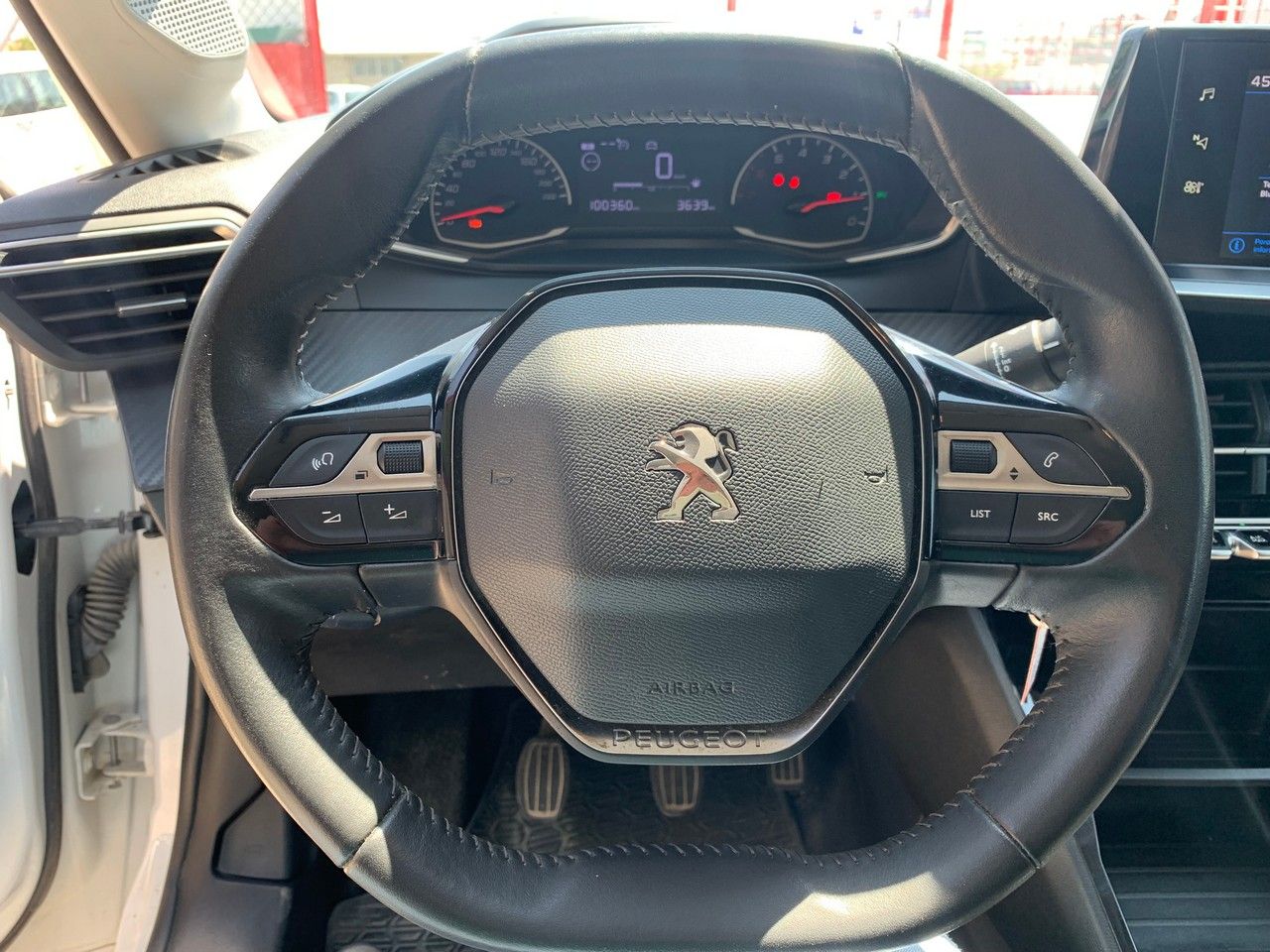 Foto Peugeot 208 15