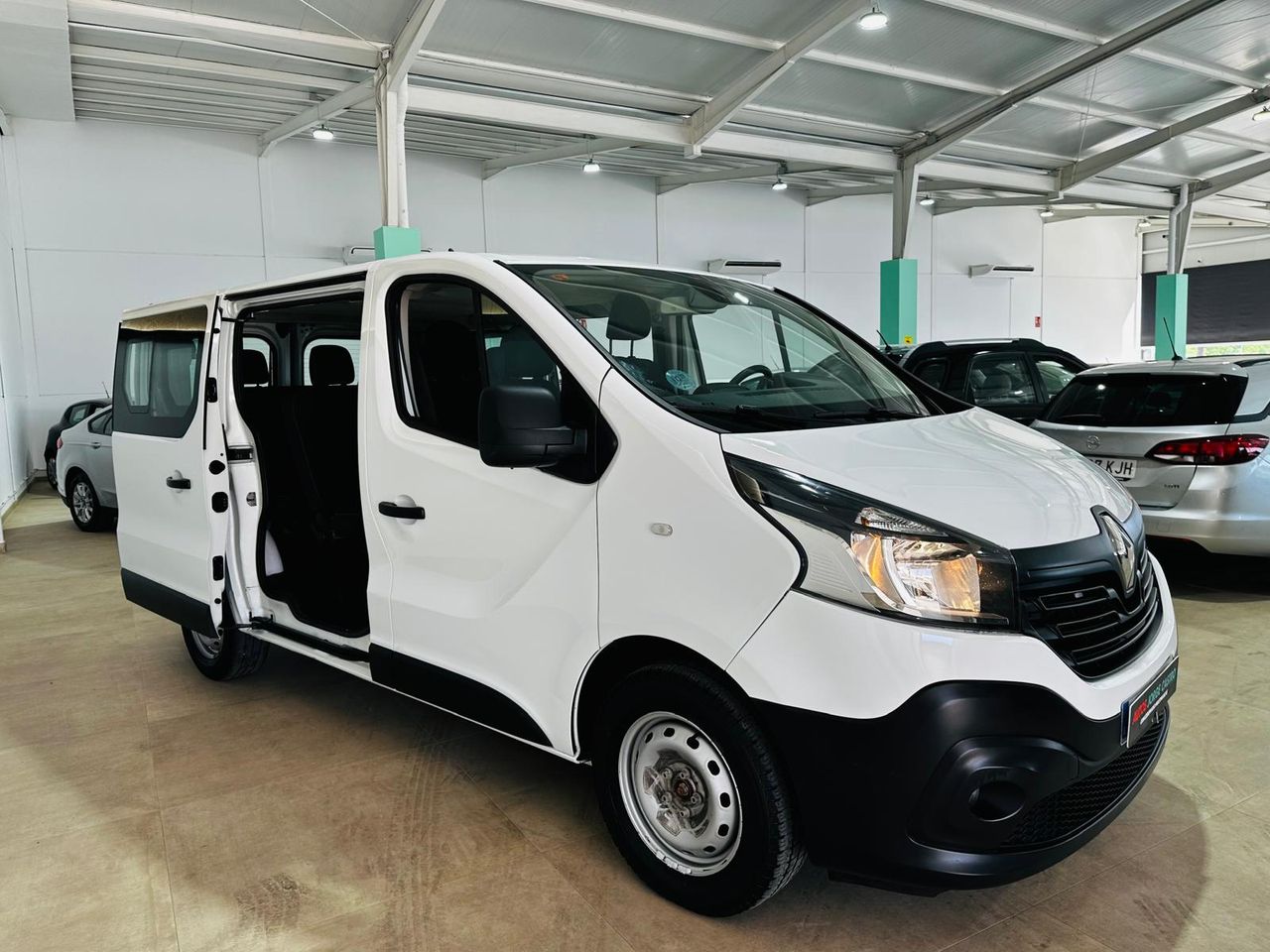 Foto Renault Trafic 18