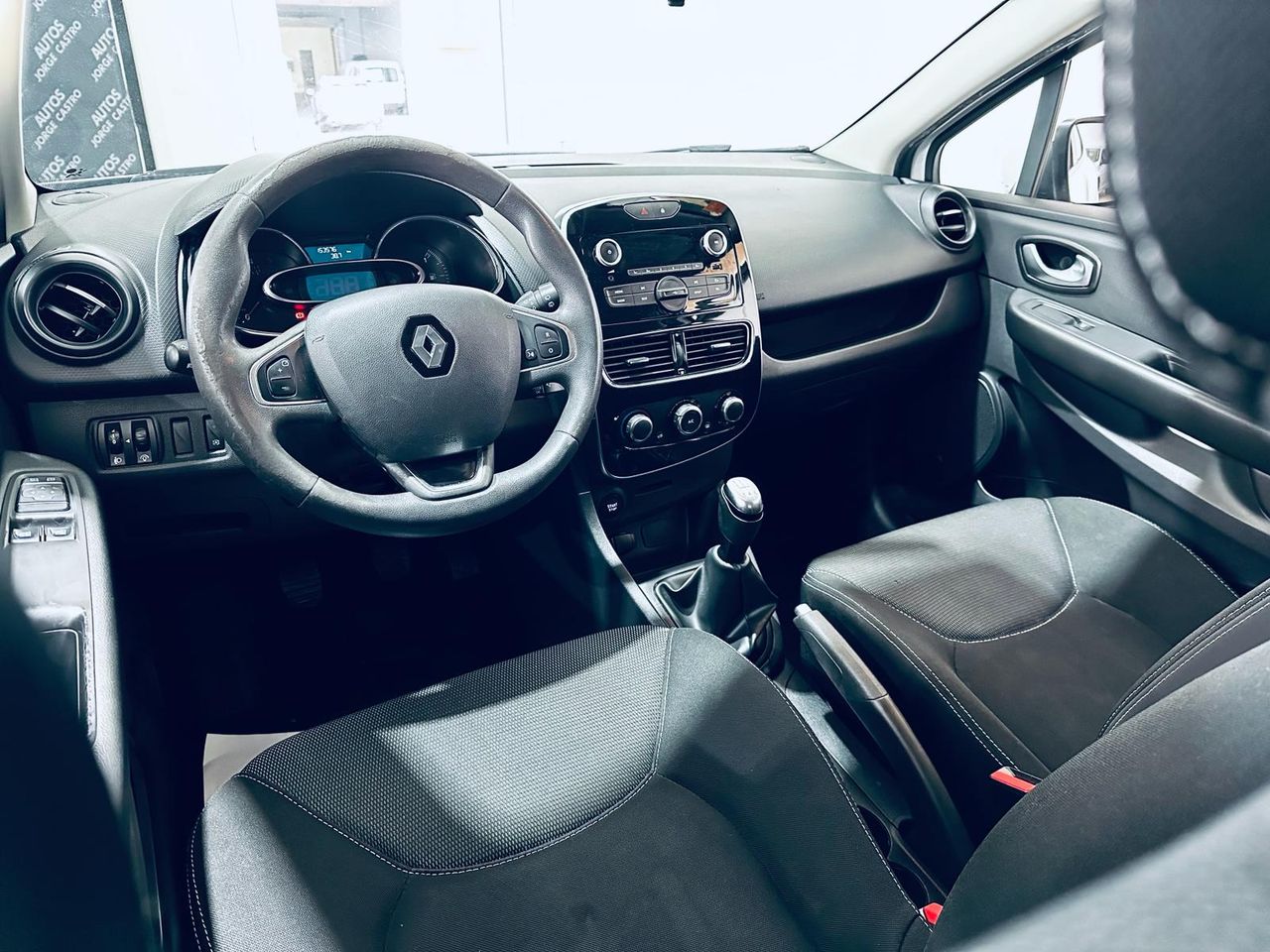 Foto Renault Clio 19