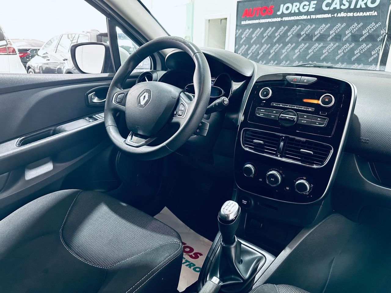 Foto Renault Clio 24