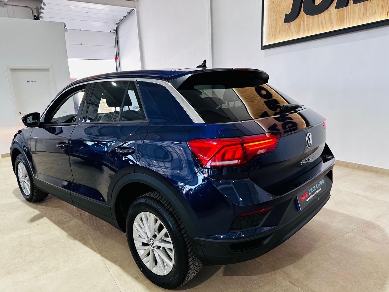 Foto Volkswagen T-Roc 31