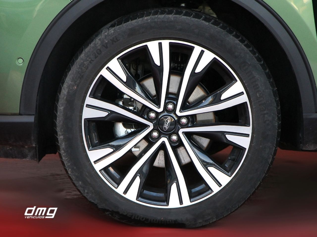 Foto Ford Kuga 7