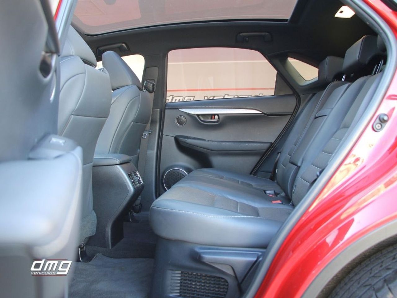 Foto Lexus NX 9