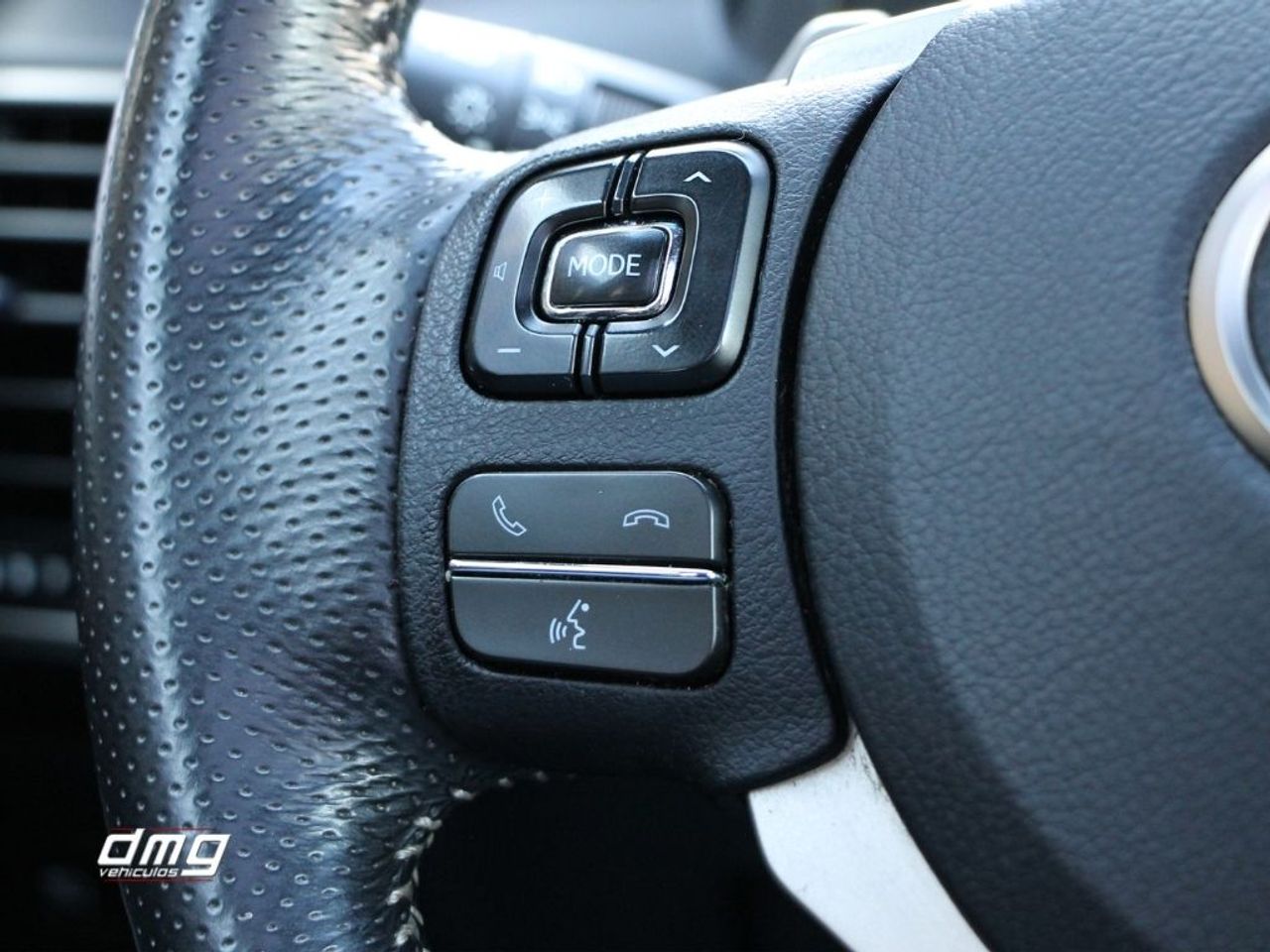 Foto Lexus NX 15