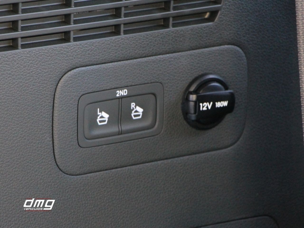 Foto Hyundai Santa Fe 27
