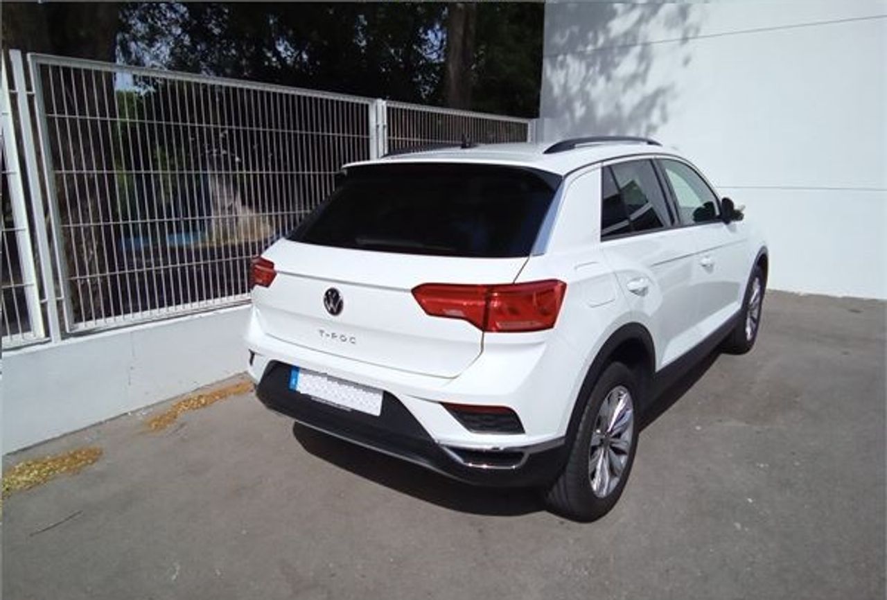 Foto Volkswagen T-Roc 4