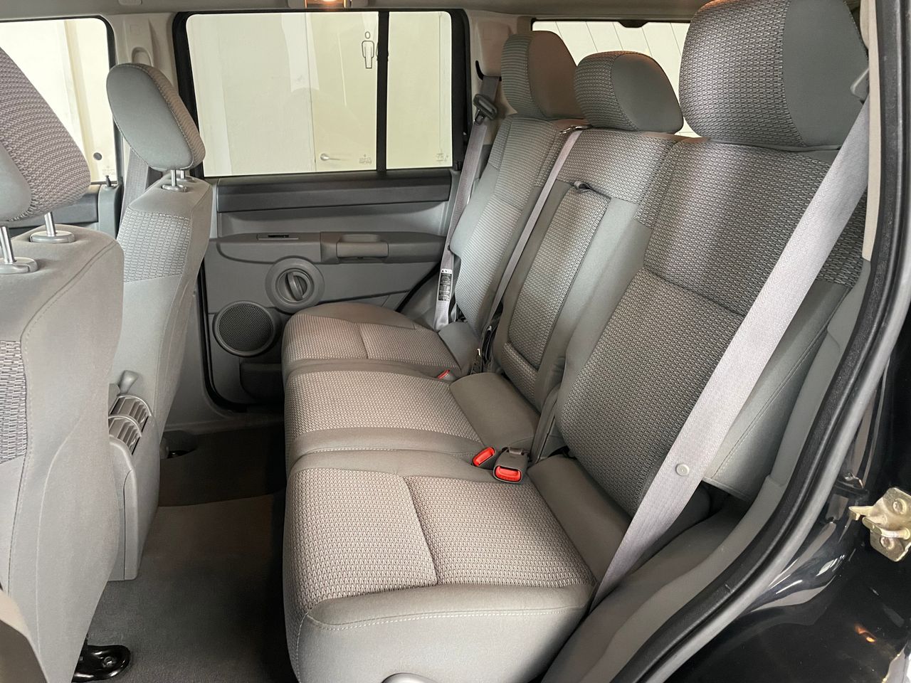 Foto Jeep Commander 9