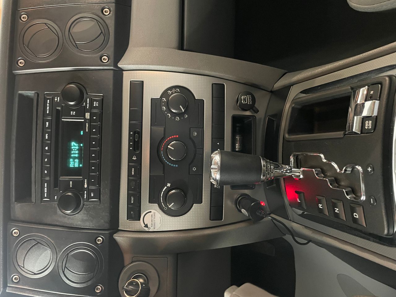 Foto Jeep Commander 16