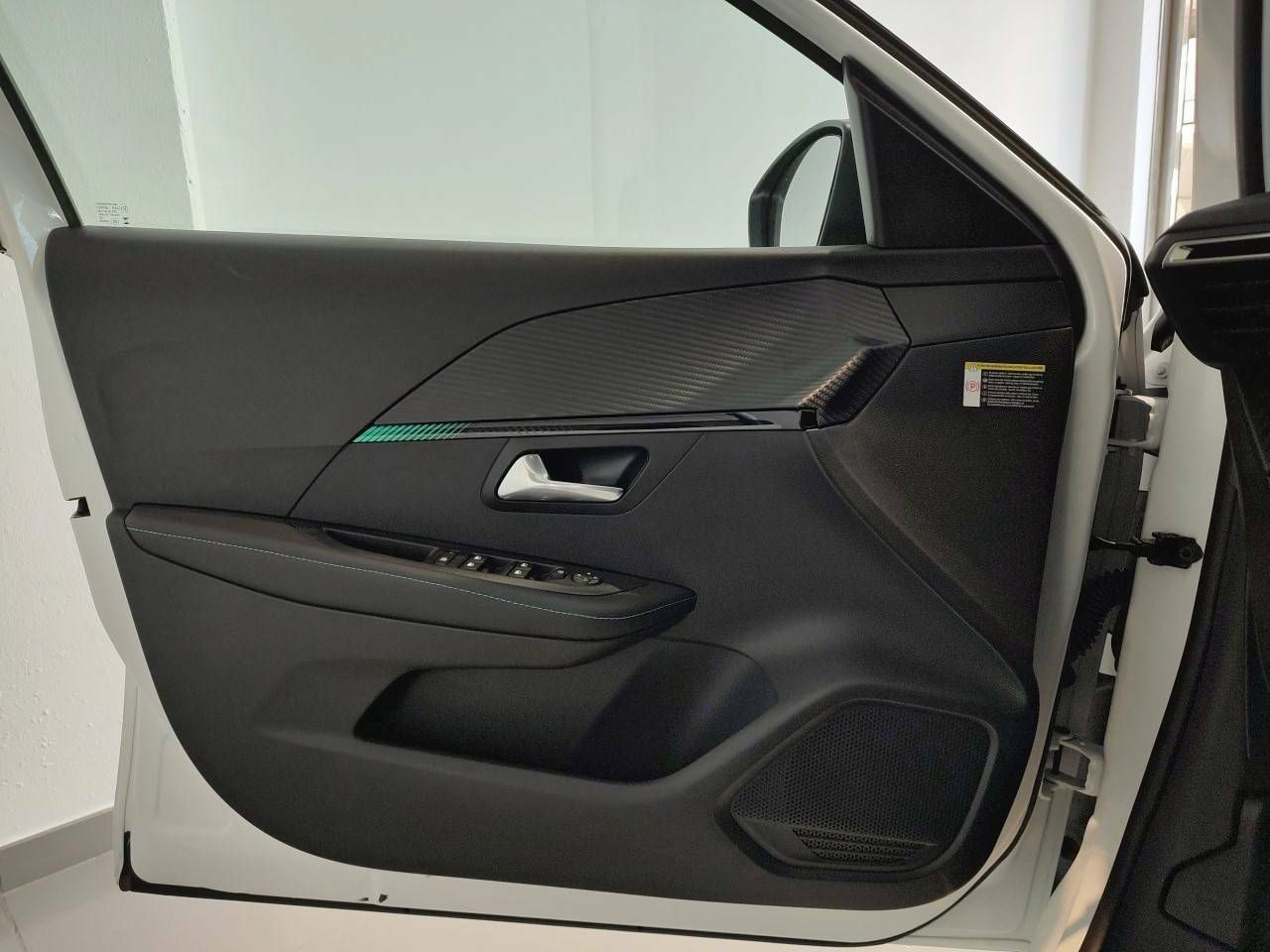 Foto Peugeot 208 10