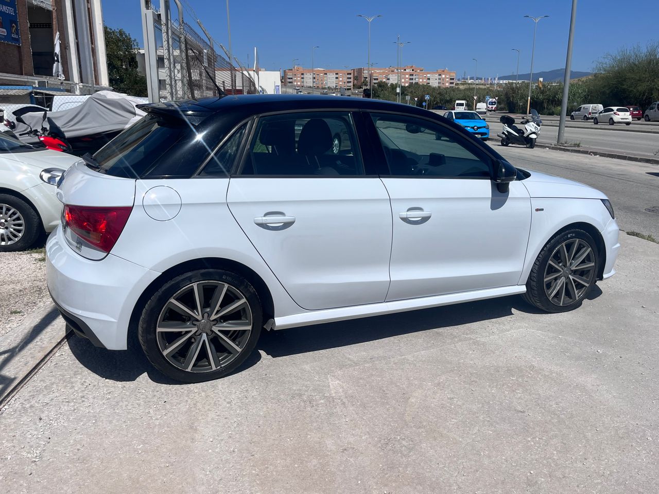 Foto Audi A1 4