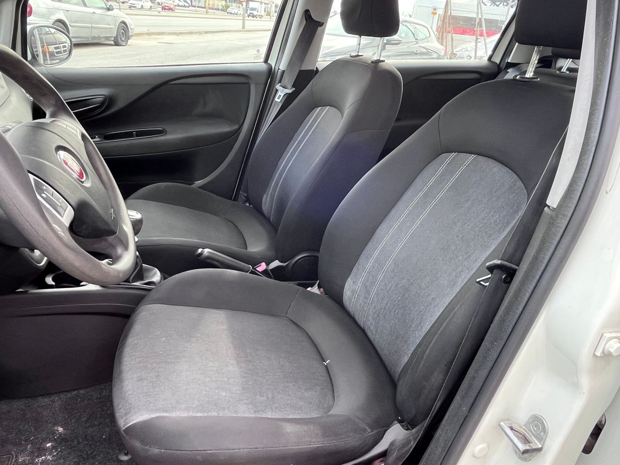 Foto Fiat Punto 10