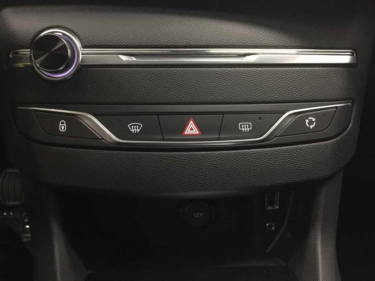 Foto Peugeot 308 12