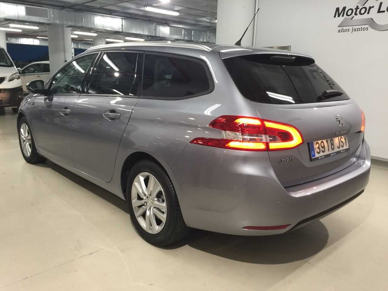 Foto Peugeot 308 SW 6