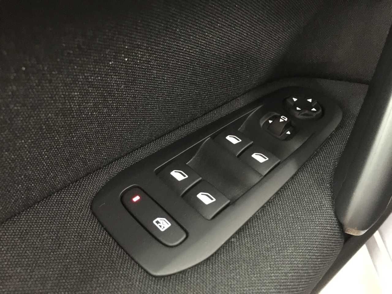 Foto Peugeot 308 4