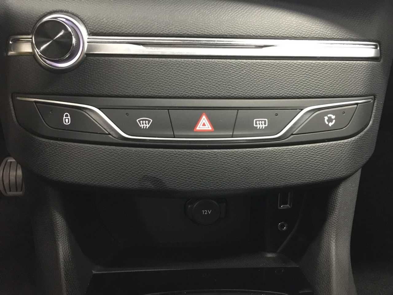 Foto Peugeot 308 16