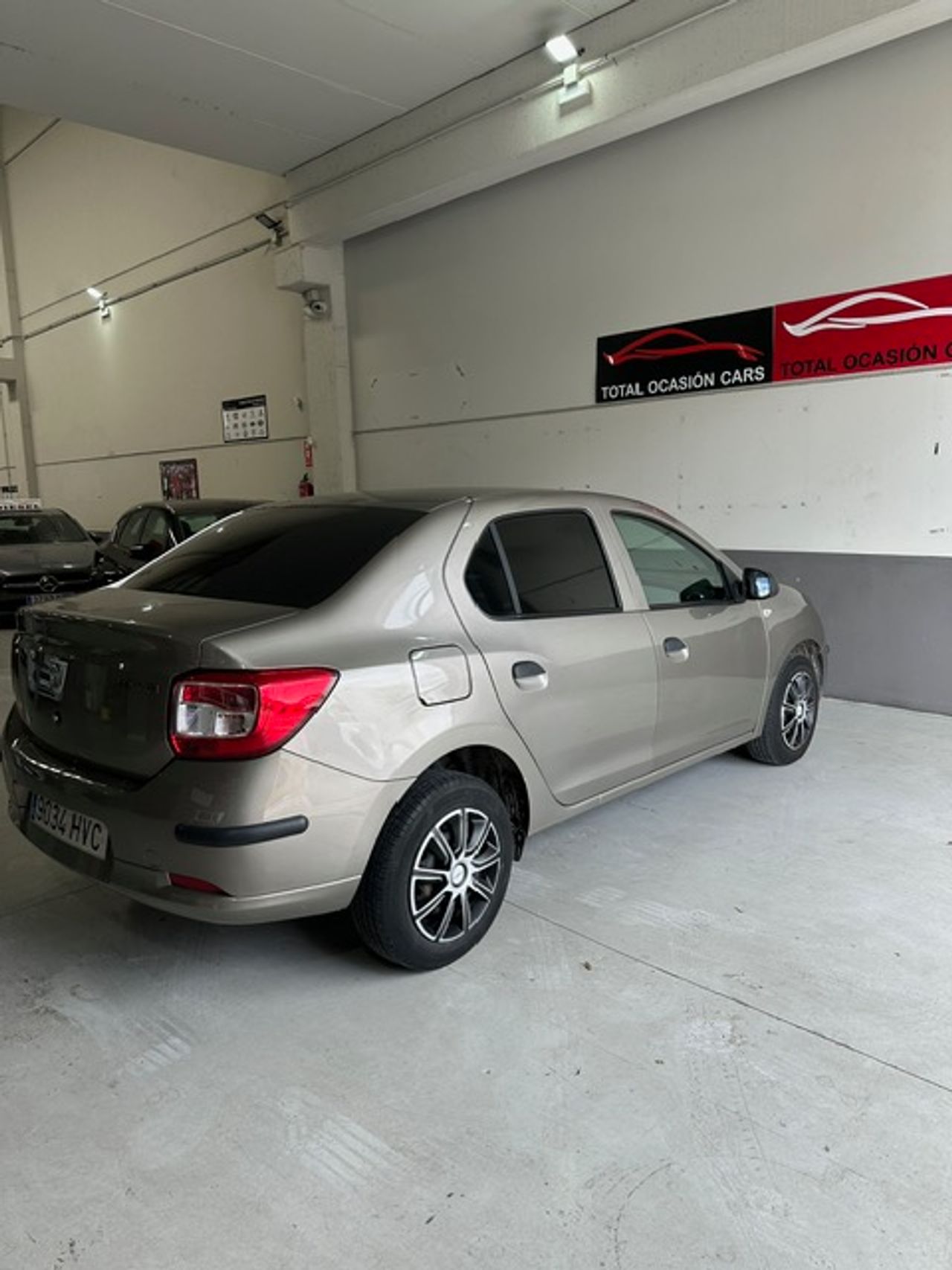 Foto Dacia Logan 8