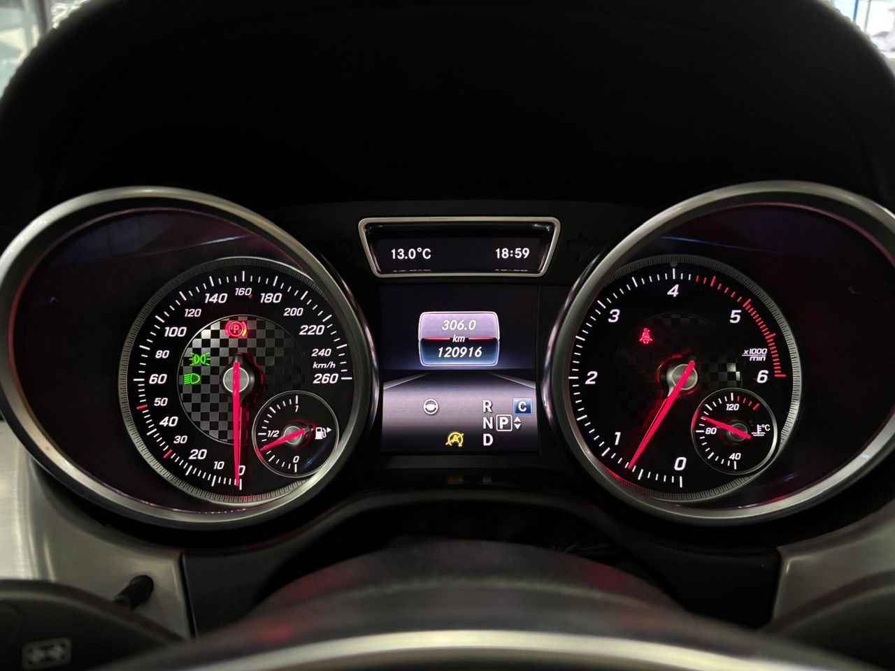 Foto Mercedes-Benz Clase GLE 28