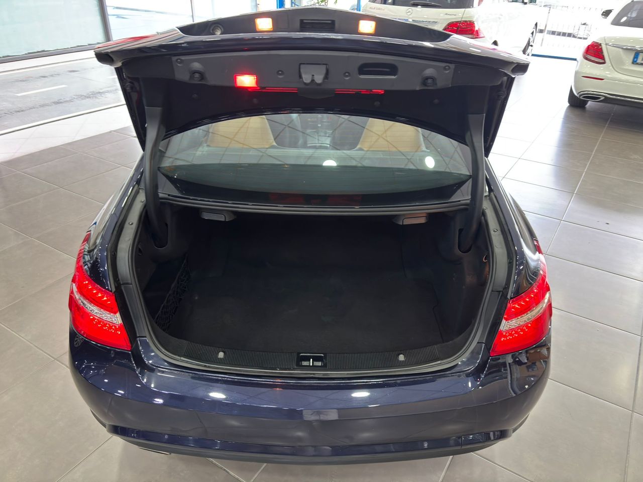 Foto Mercedes-Benz Clase E 12