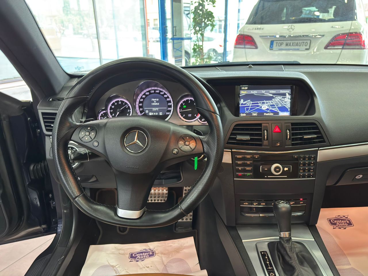 Foto Mercedes-Benz Clase E 18